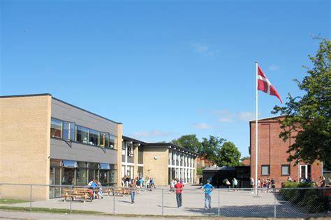 t,r tdurv|Taastrup Realskole.